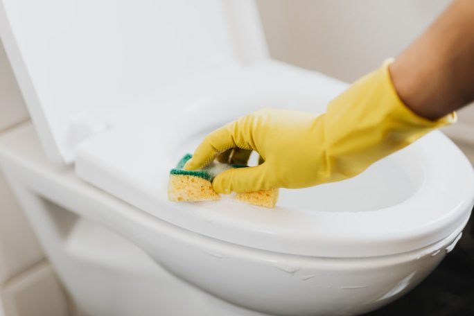 How to stop an RV toilet from smelling